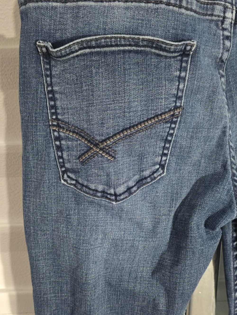 BKE Men's Straight Jeans in Dark Blue Wash Size‎ 33 X 34